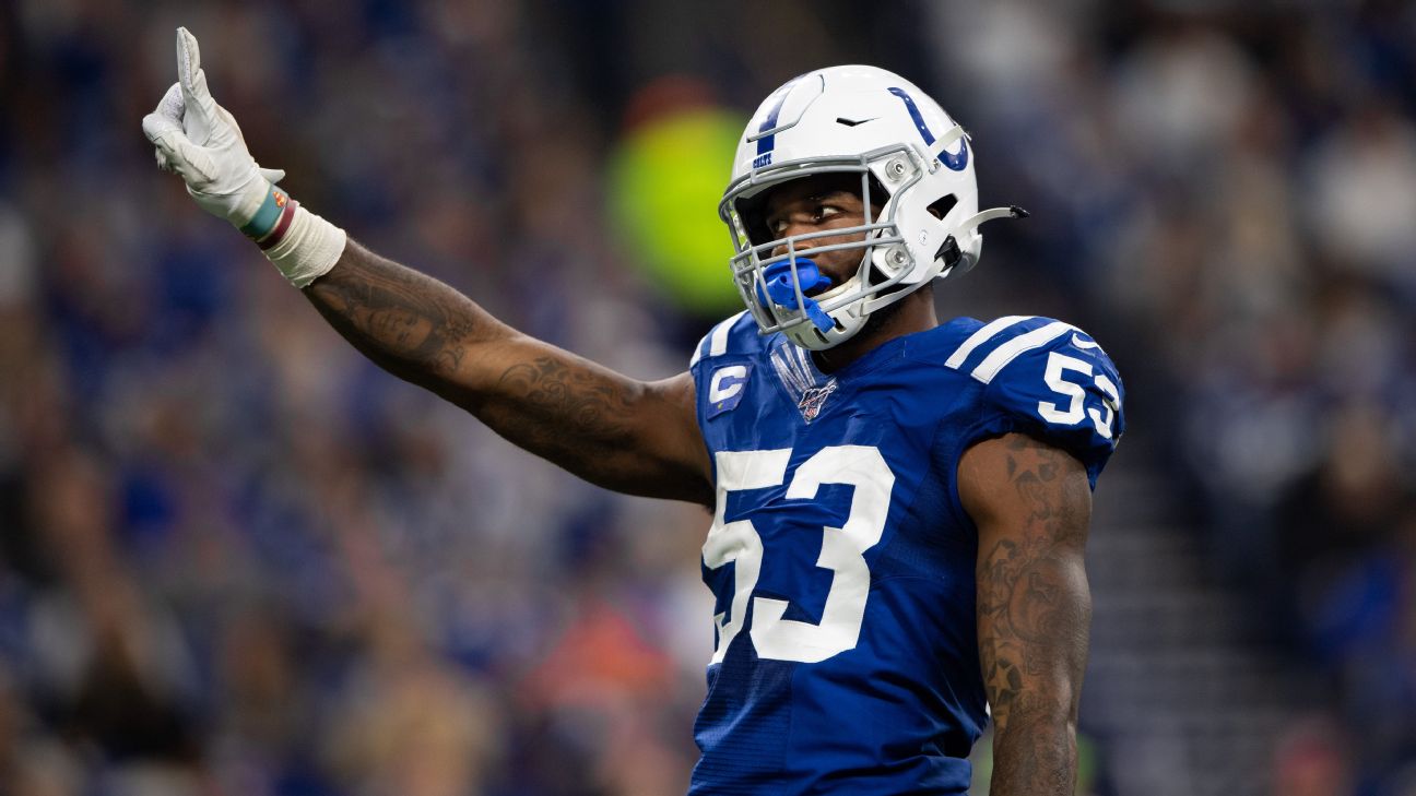 INDIANAPOLIS, IN - OCTOBER 30: Indianapolis Colts linebacker Shaquille  Leonard (53) heads up field after his interception during an NFL game  between the Washington Commanders and the Indianapolis Colts on October 30