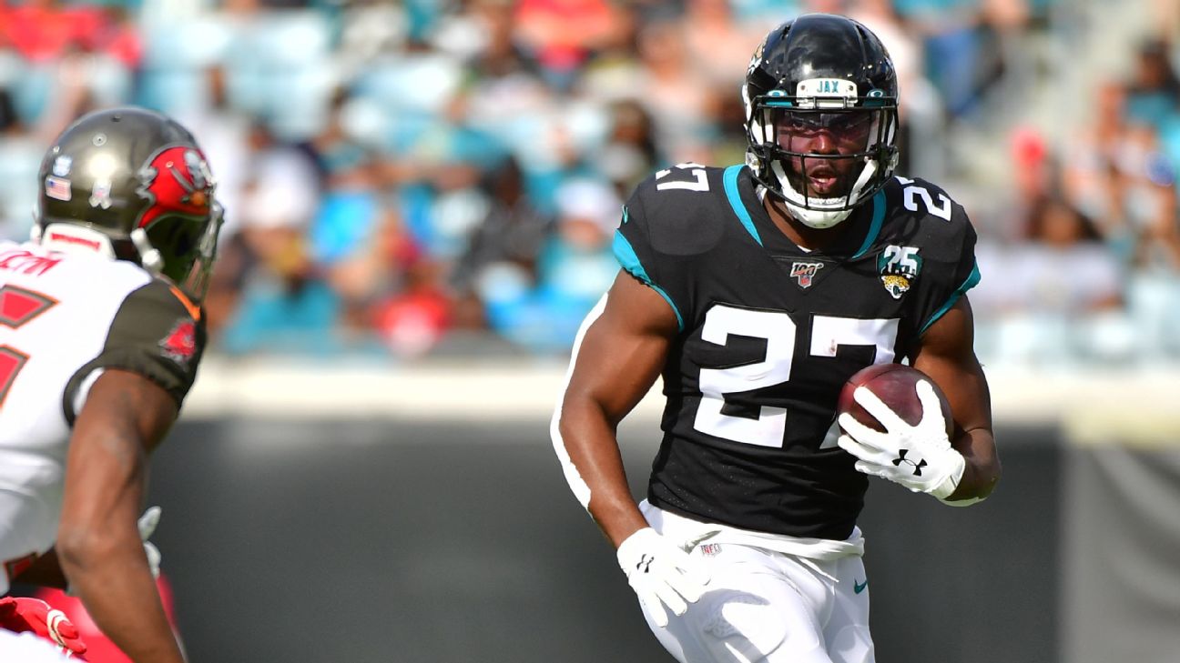 Jaguars RB Leonard Fournette suspended one game