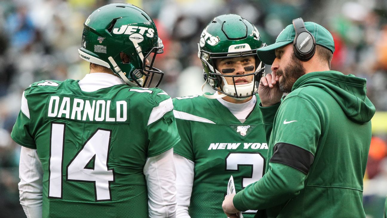 December 23, 2018 - East Rutherford, New Jersey, U.S. - New York Jets  quarterback Sam Darnold (14) passes in the second half during a NFL game  between the Green Bay Packers and