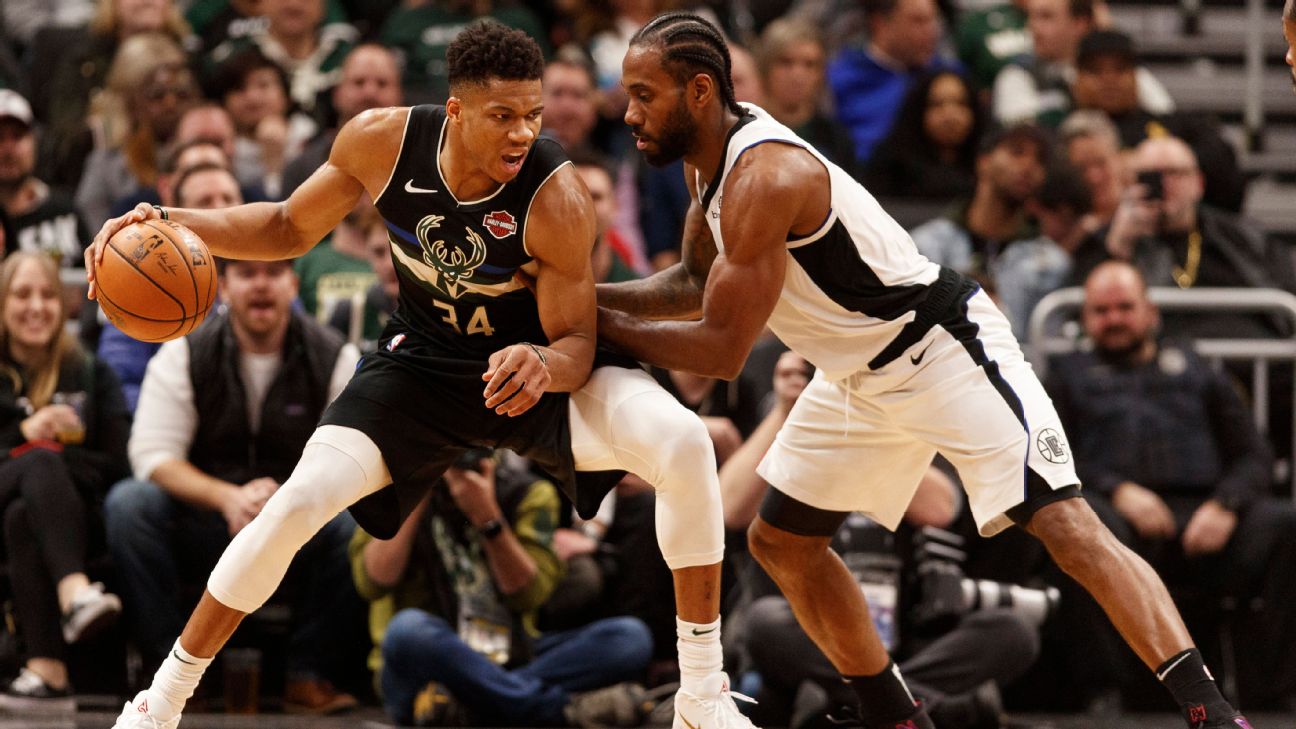 Giannis And The Bucks Clearly Had Something Waiting For Kawhi Abc7 Los Angeles