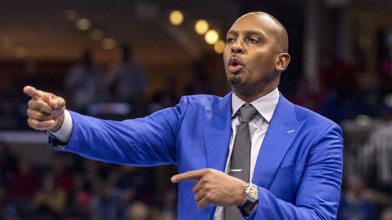 Memphis head basketball coach and former player Penny Hardaway on the sidelines "pictured here"