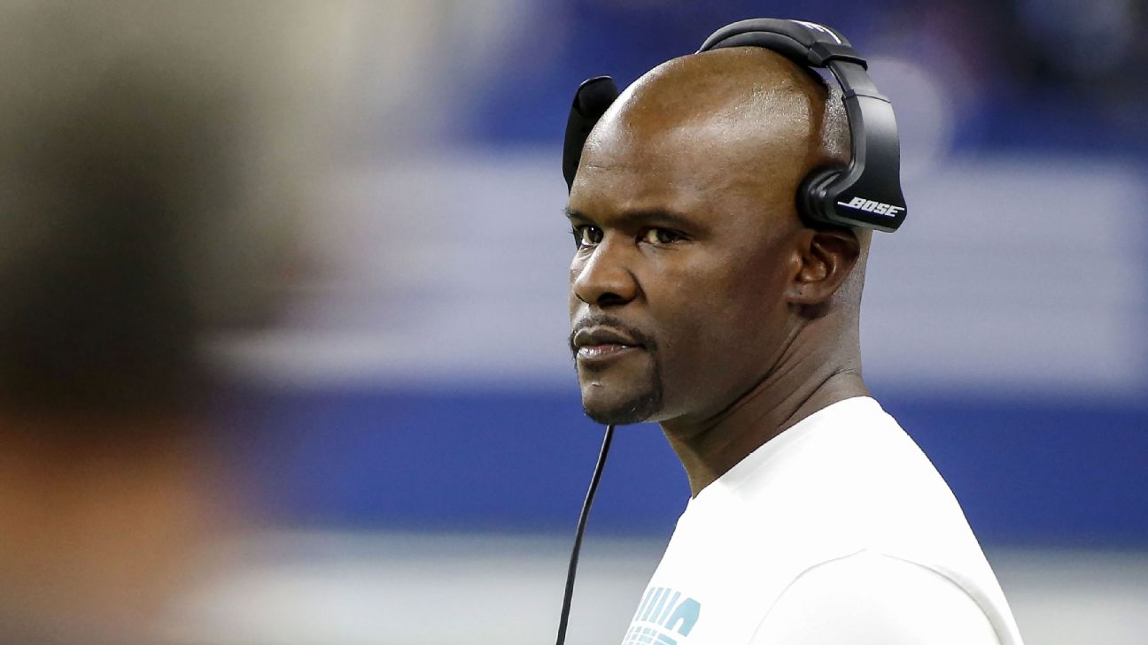 Brian Flores binds Steelers and Dolphins but 'keeps the main thing