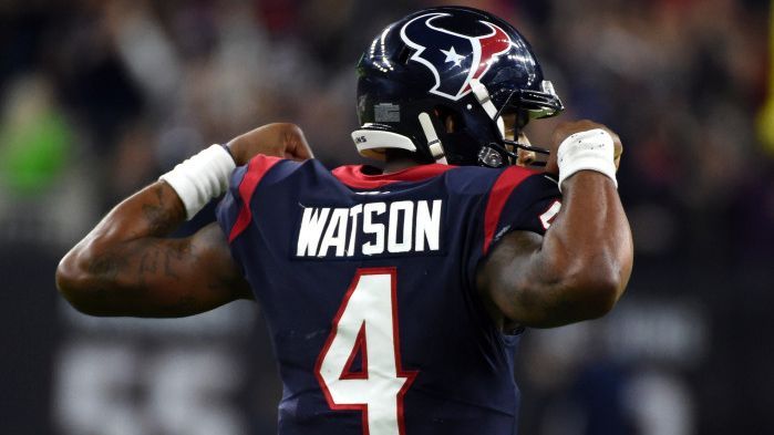 Deshaun Watson Used All of His Magic to Drag the Texans Past the