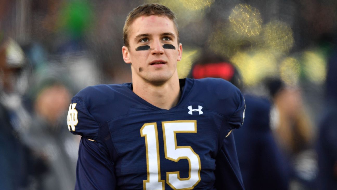 Notre Dame backup QB Phil Jurkovec is in transfer portal ABC7 Chicago