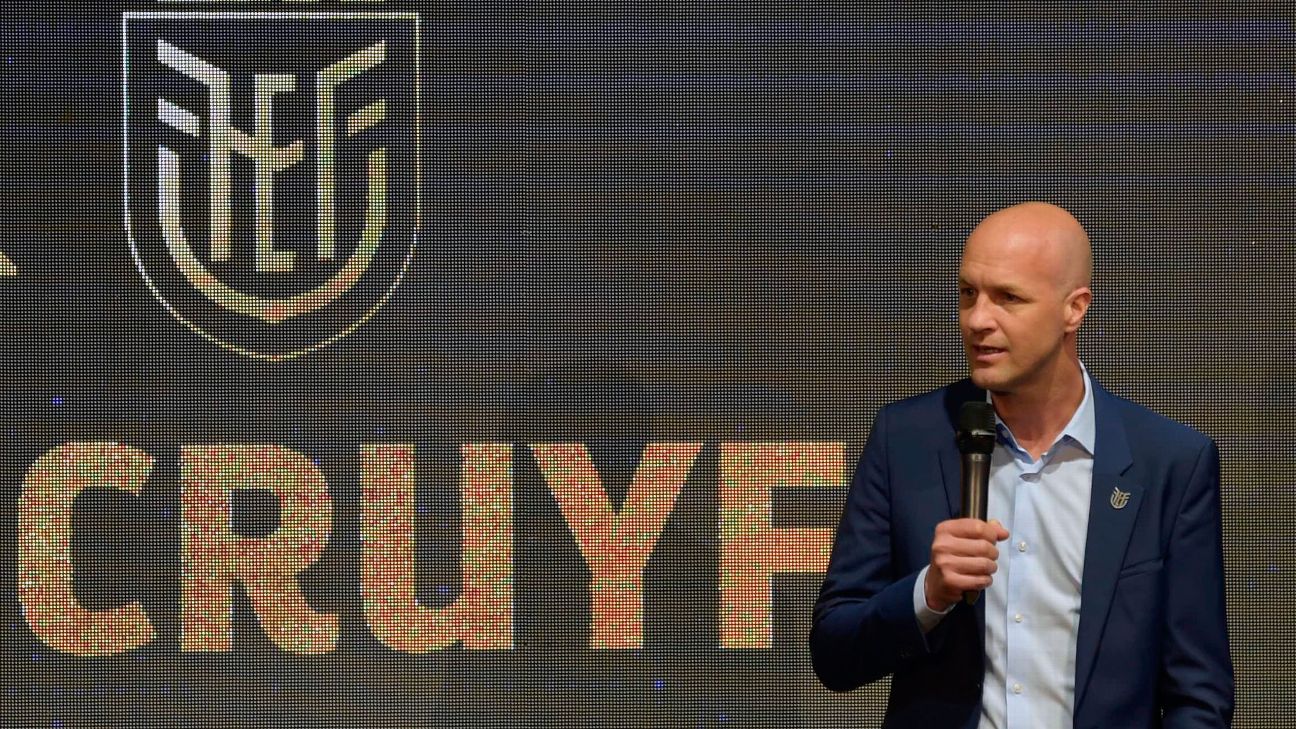 The new coach of Ecuador's national football team, Dutchman Jordi Cruyff, speaks during his presentation at the headquarters of the Ecuadorean Football Federation in Quito The new coach of Ecuador's national football team, Dutchman Jordi Cruyff, speaks during his presentation at the headquarters of the Ecuadorean Football Federation in Quito
