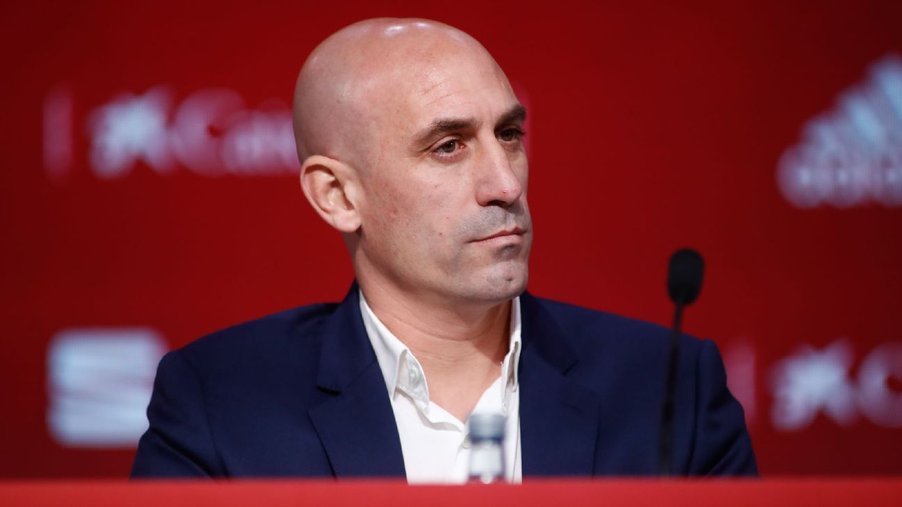 Rubiales' mom hospitalised after hunger strike