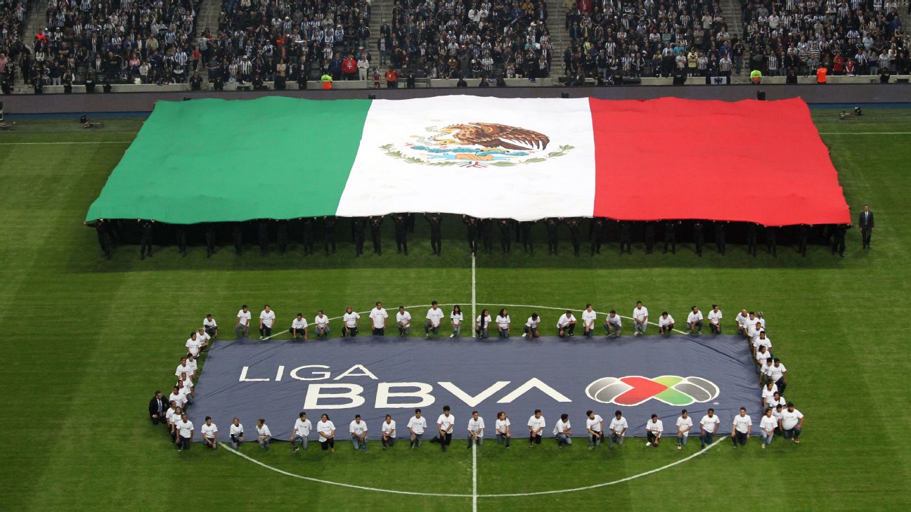 La Liga MX y la lucha libre se combinan en las camisetas de seis clubes  mexicanos - ESPN
