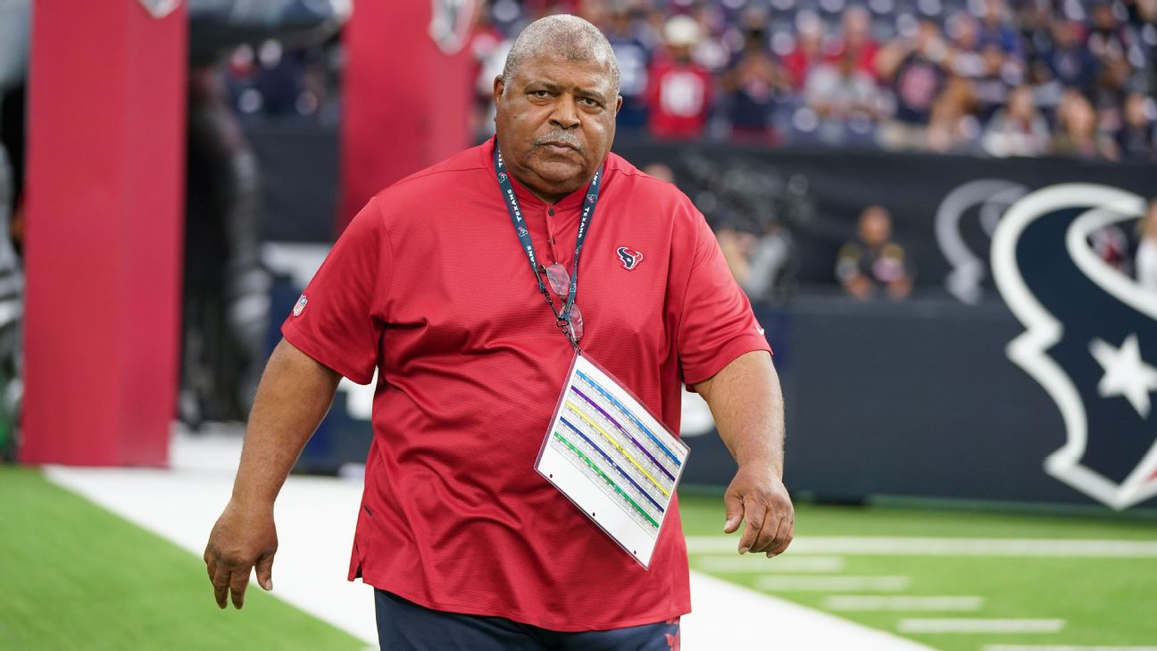 Romeo Crennel wants better attitude, energy from winless Houston Texans