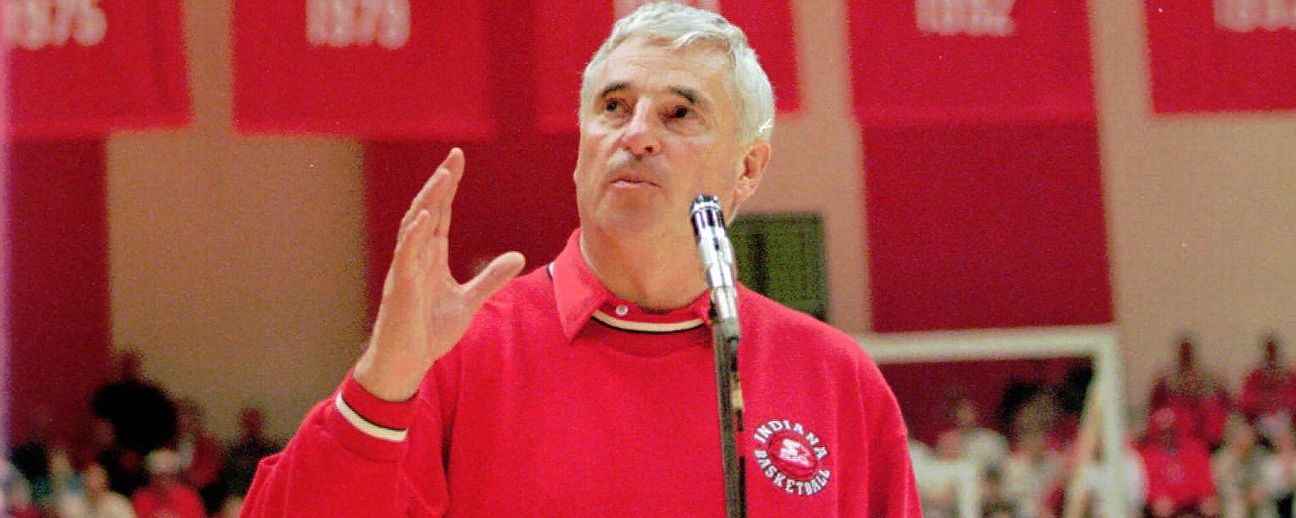 Basketball coaching great Bob Knight dies at 83