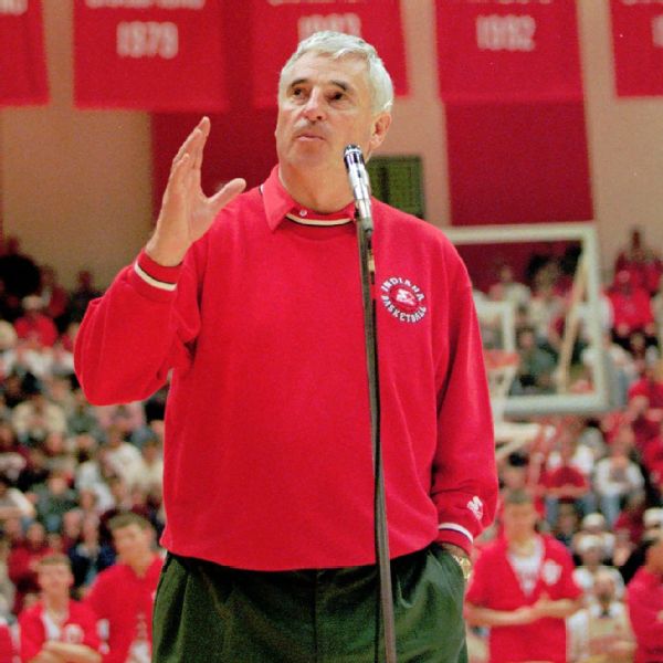 Basketball coaching great Bob Knight dies at 83