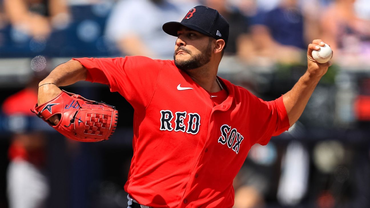 Red Sox de Boston on X: Iluminando este día gris. 🔥 #MediasRojas