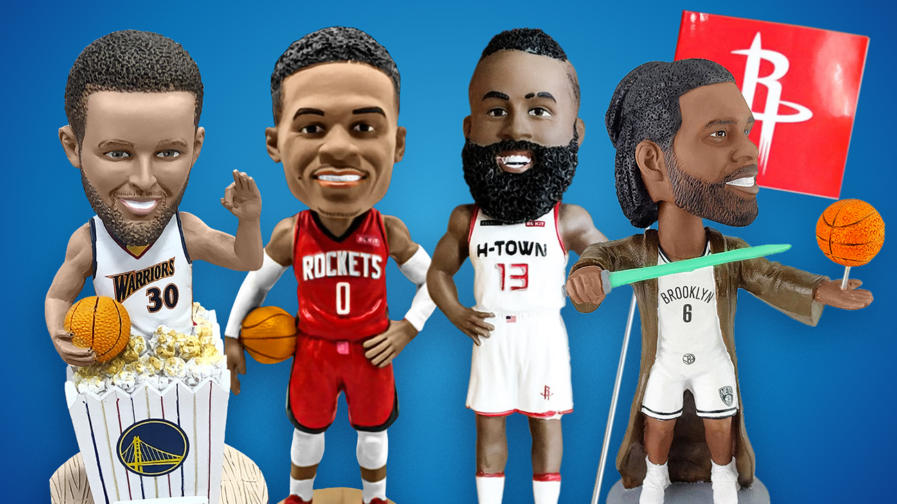 These Warriors preseason games come with free bobbleheads