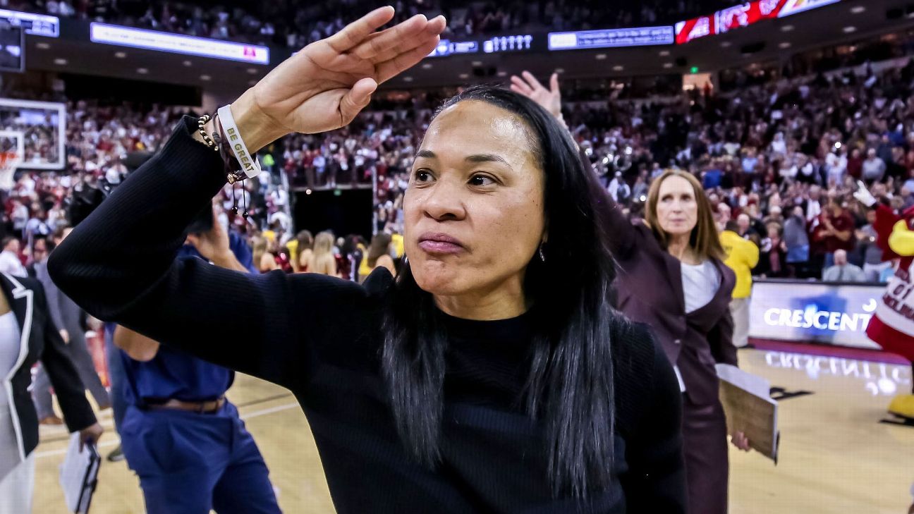 Coach Dawn Staley Family Life and Parents Story