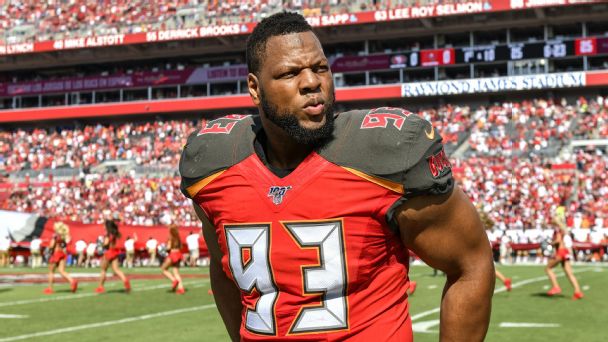 Ndamukong Suh among players Raiders could target with June 1 cap relief