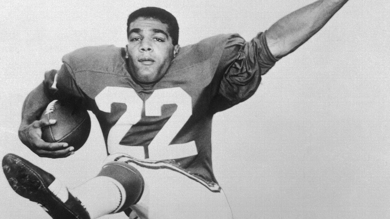 Former Eagles running back/kick returner Timmy Brown dies at 82 6abc