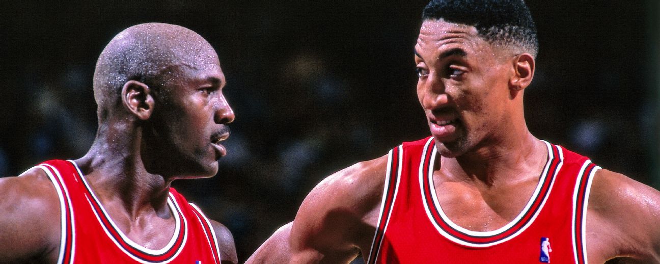 Michael Jordan and Scottie Pippen