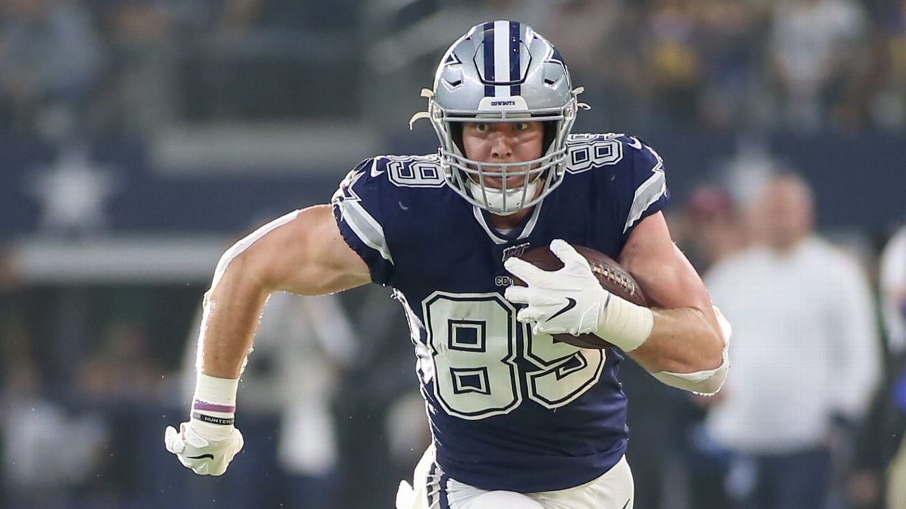 Dallas Cowboys: Should Blake Jarwin start over Jason Witten?