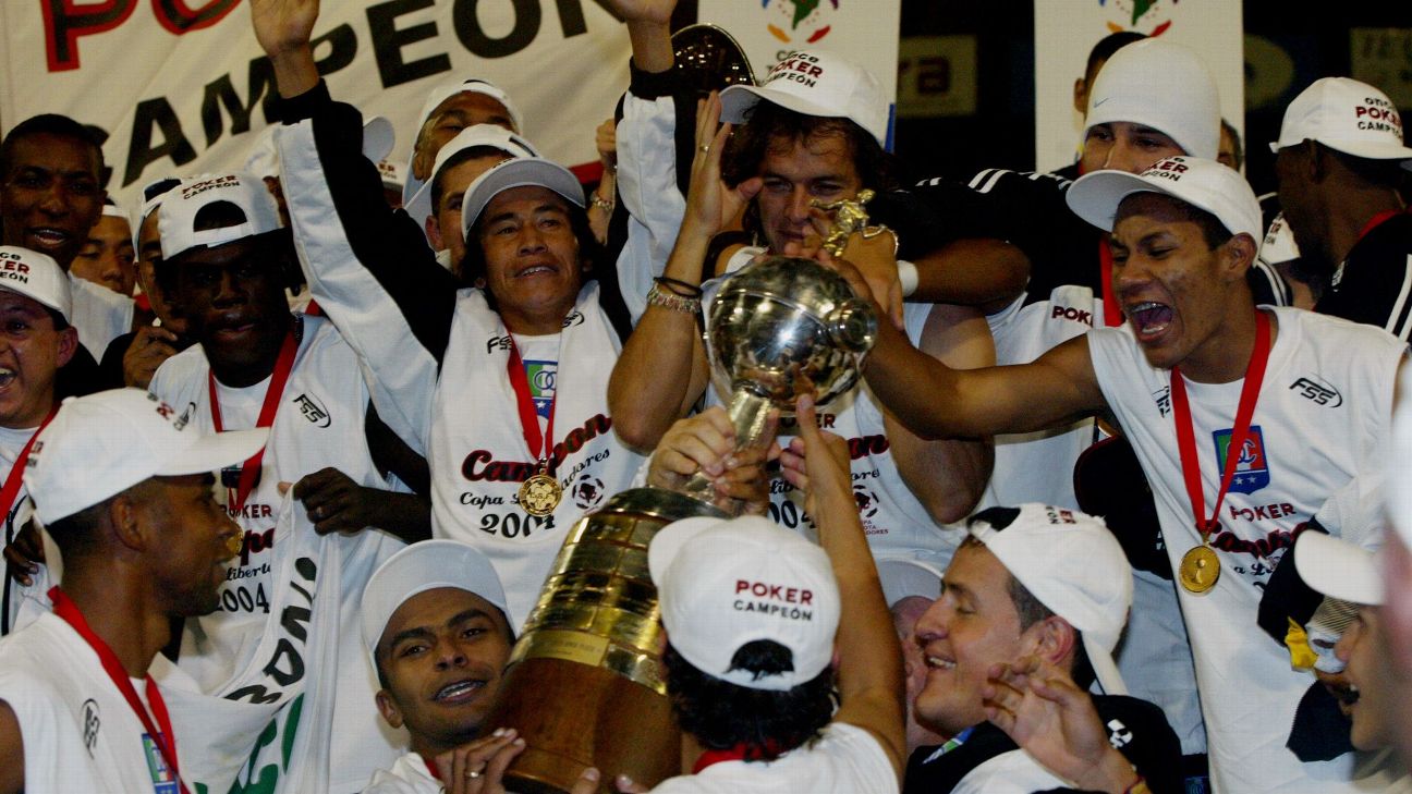 Once Caldas, campeón de la CONMEBOL Libertadores en 2004