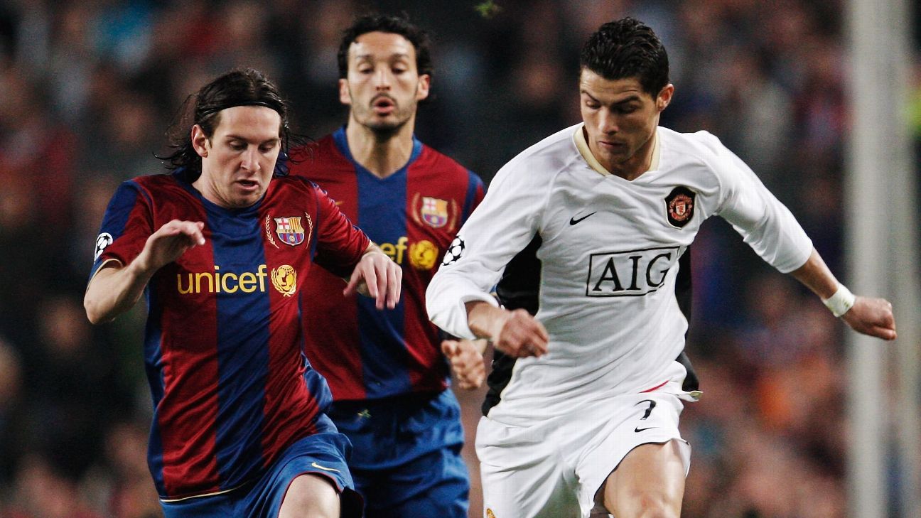 ronaldo: Lionel Messi Vs Cristiano Ronaldo: Football legends play