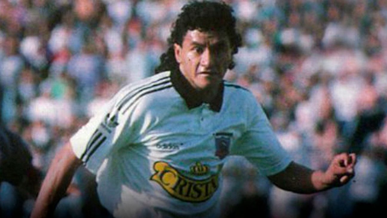 Etcheverry: "Jugar en Colo Colo fue un sueño cumplido"