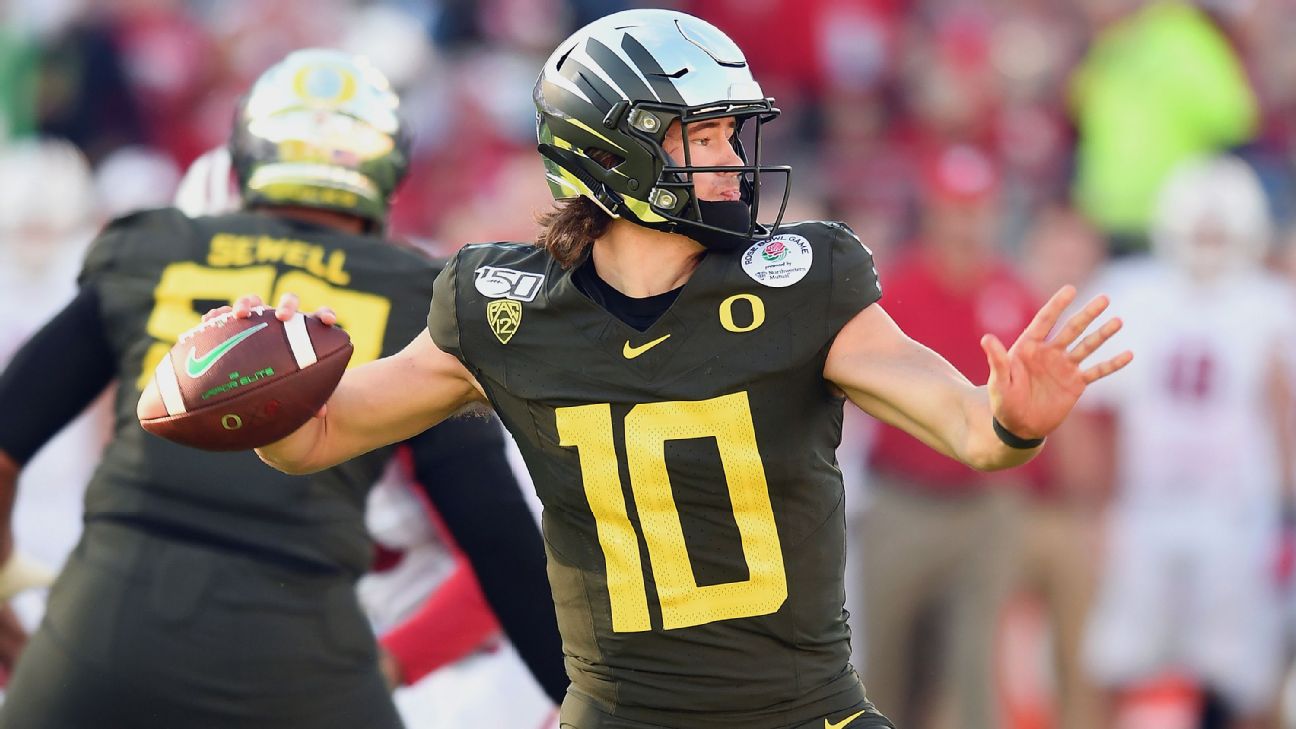 2020 NFL Draft: Quarterback Justin Herbert, Oregon, No. 6 overall