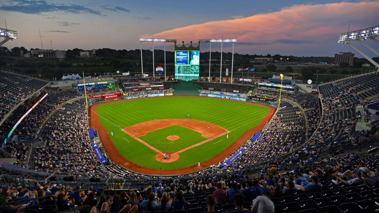 Owner -- Royals considering several sites for new stadium - ESPN