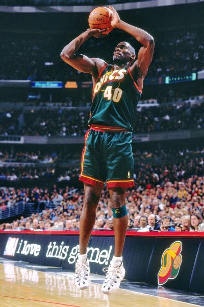 The 25 Best Jerseys in NBA History Will Always Be Colorfully Awesome -  FanBuzz