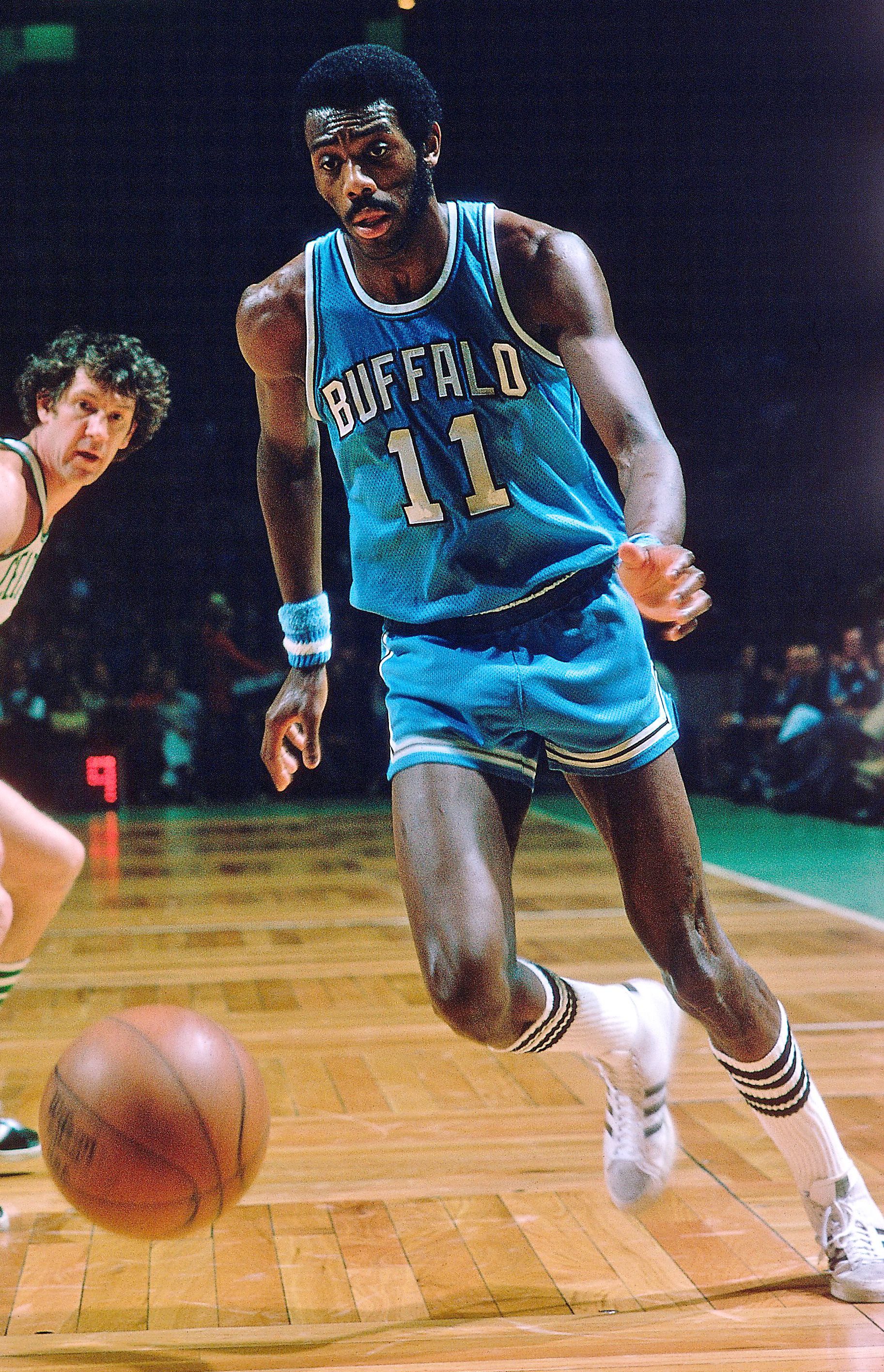 NBA on Instagram: “The @laclippers remember their history with the Buffalo  Braves throwbacks! #ThrowbackThursday”