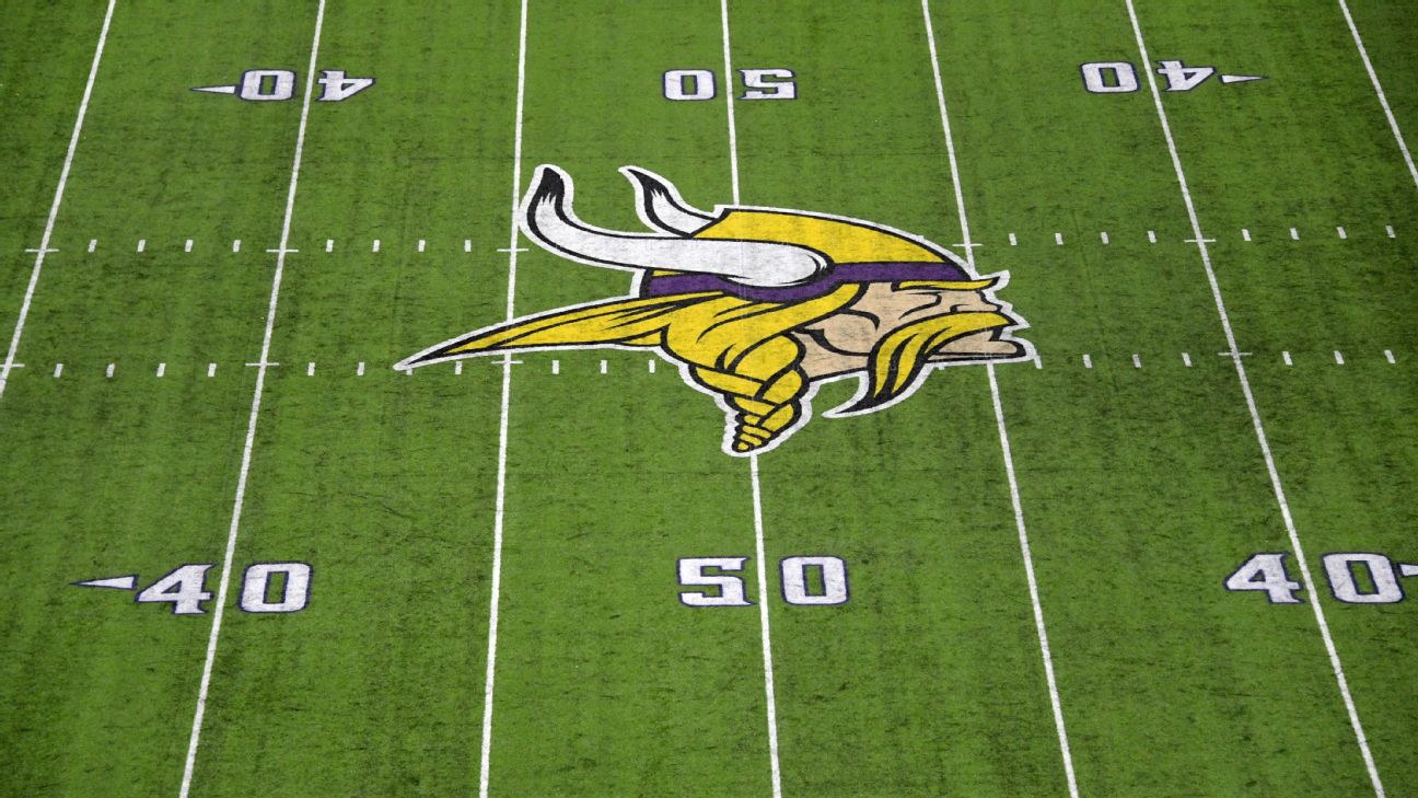 Vikings switching to turf with better injury data www.espn.com – TOP