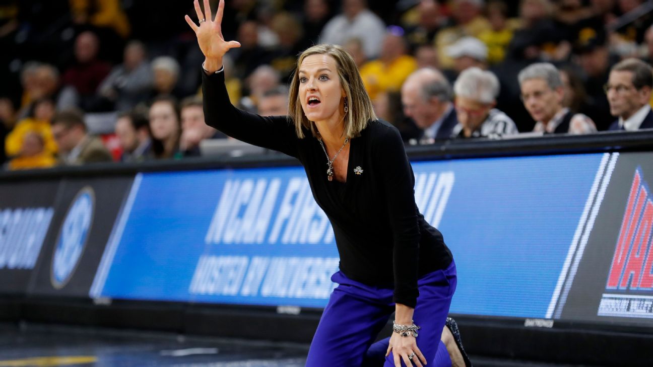 Oklahoma Sooners hire Drake Bulldogs' Jennie Baranczyk to succeed Sherri  Coale as women's basketball coach