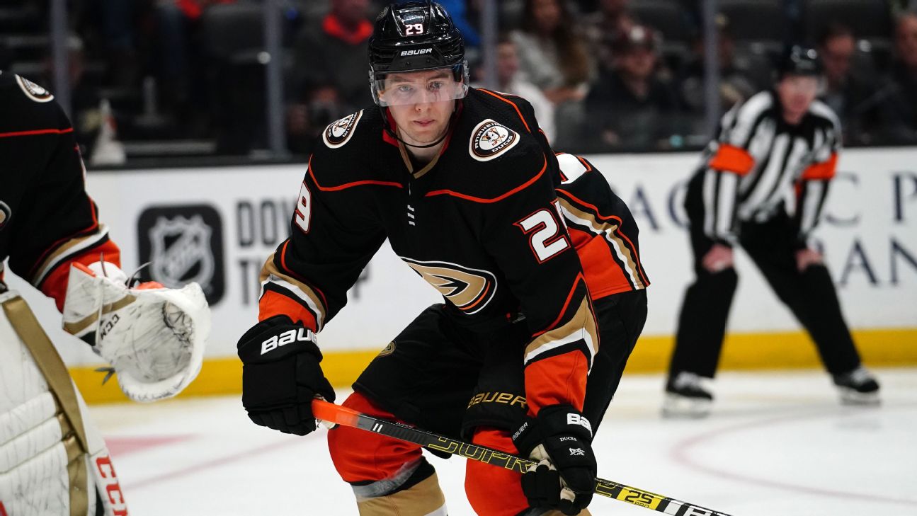 Anaheim Ducks Reportedly Sign Jani Hakanpää to One Year Contract