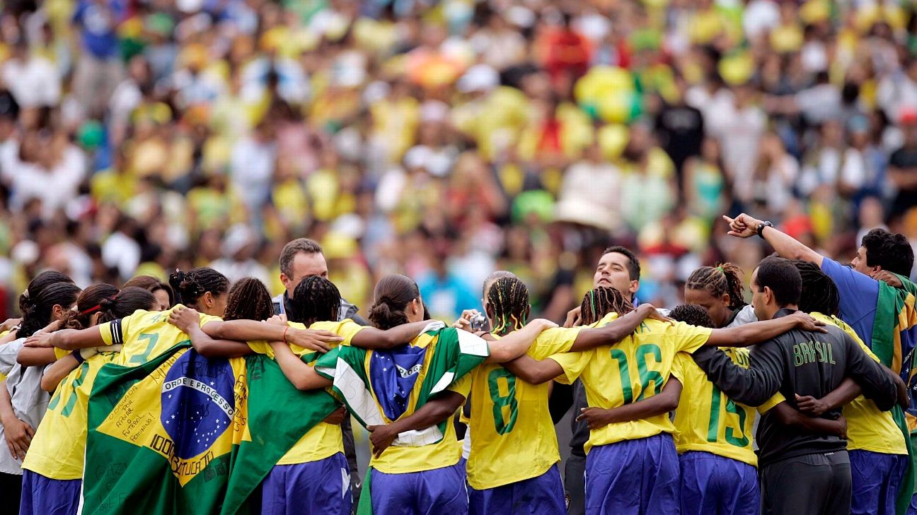 A gente jogava por milhares de meninas&#39;: como o ouro no Pan de 2007 mudou a história do futebol feminino no Brasil