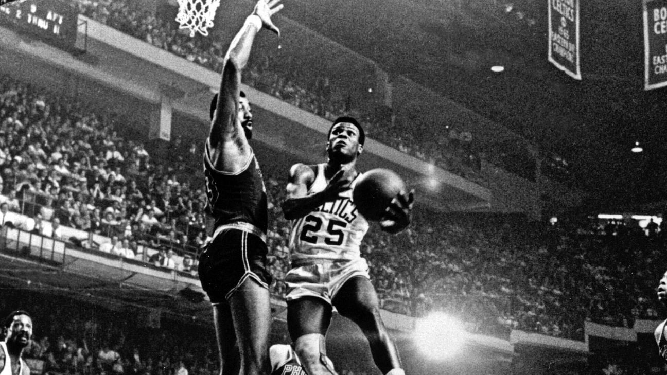 Boston Celtics icon K.C. Jones, who won 11 titles with team, dies