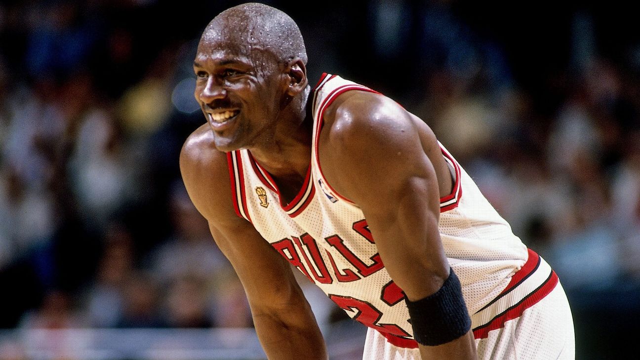 Michael Jordan Logoman card fetches $2.928 million at auction