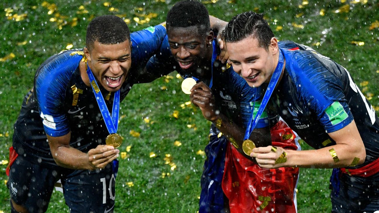Jogador da França leiloa medalha de campeão da Copa do Mundo 2018 por R$  400 mil - ESPN