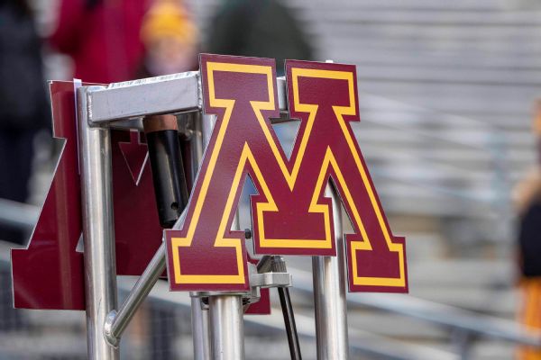 Judge dismisses ex-Minnesota football players’ discrimination suit