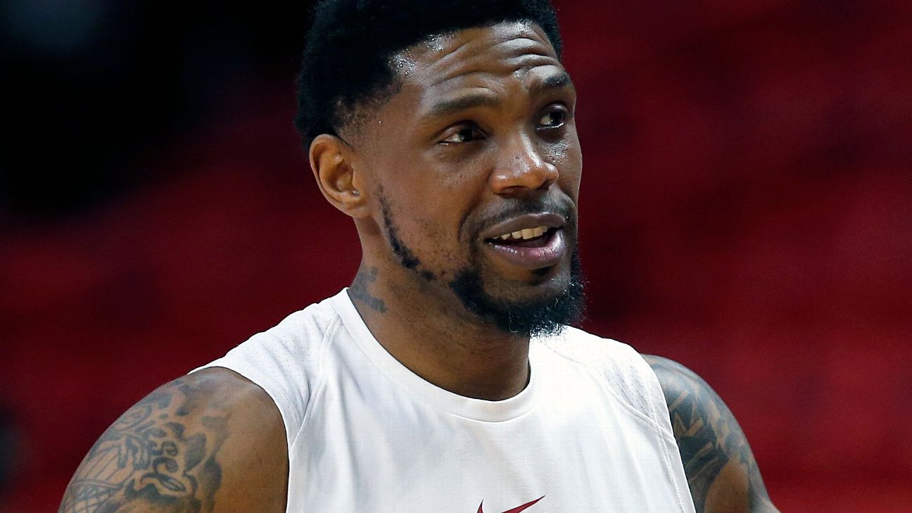 Haslem, grieving loss of his father, back at Heat practice