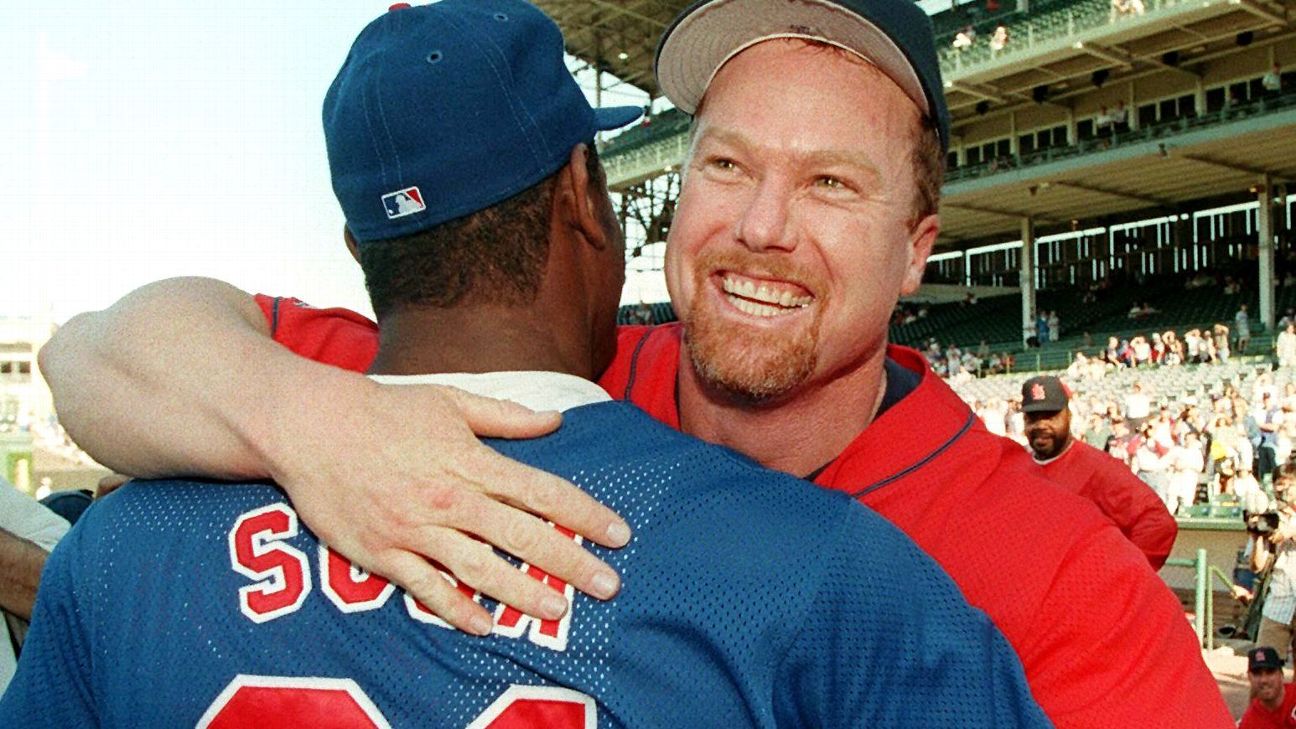 Mark McGwire Wants Nothing to do with Jose Canseco