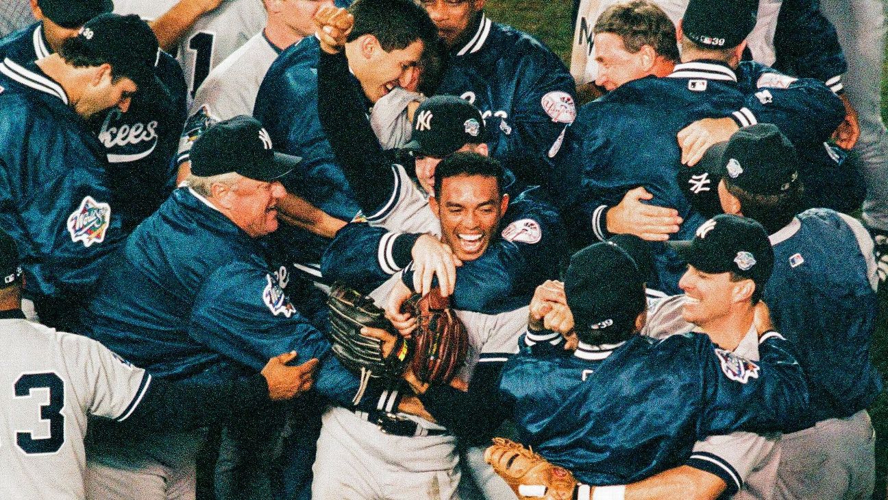 Lot Detail - 1999 Derek Jeter New York Yankees Batting Practice