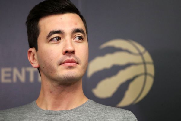 Raptors extend GM Bobby Webster, won't hire president