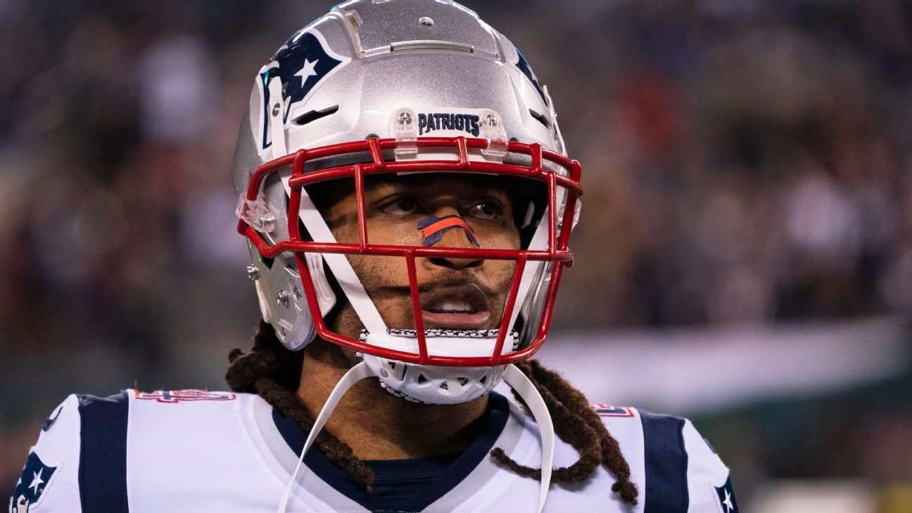 Stephon Gilmore traded to Carolina Panthers by New England Patriots for  future sixth rounder, NFL News