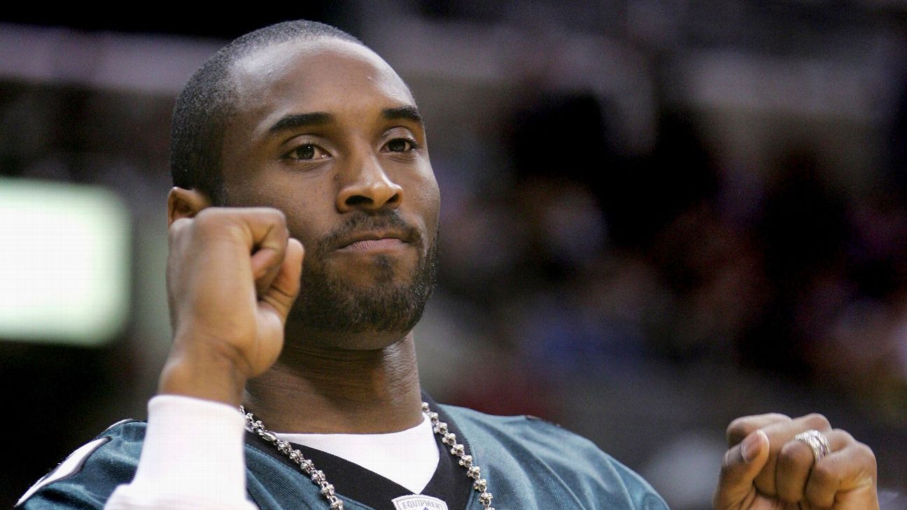 Eagles honor Kobe Bryant with practice facility mural - ESPN