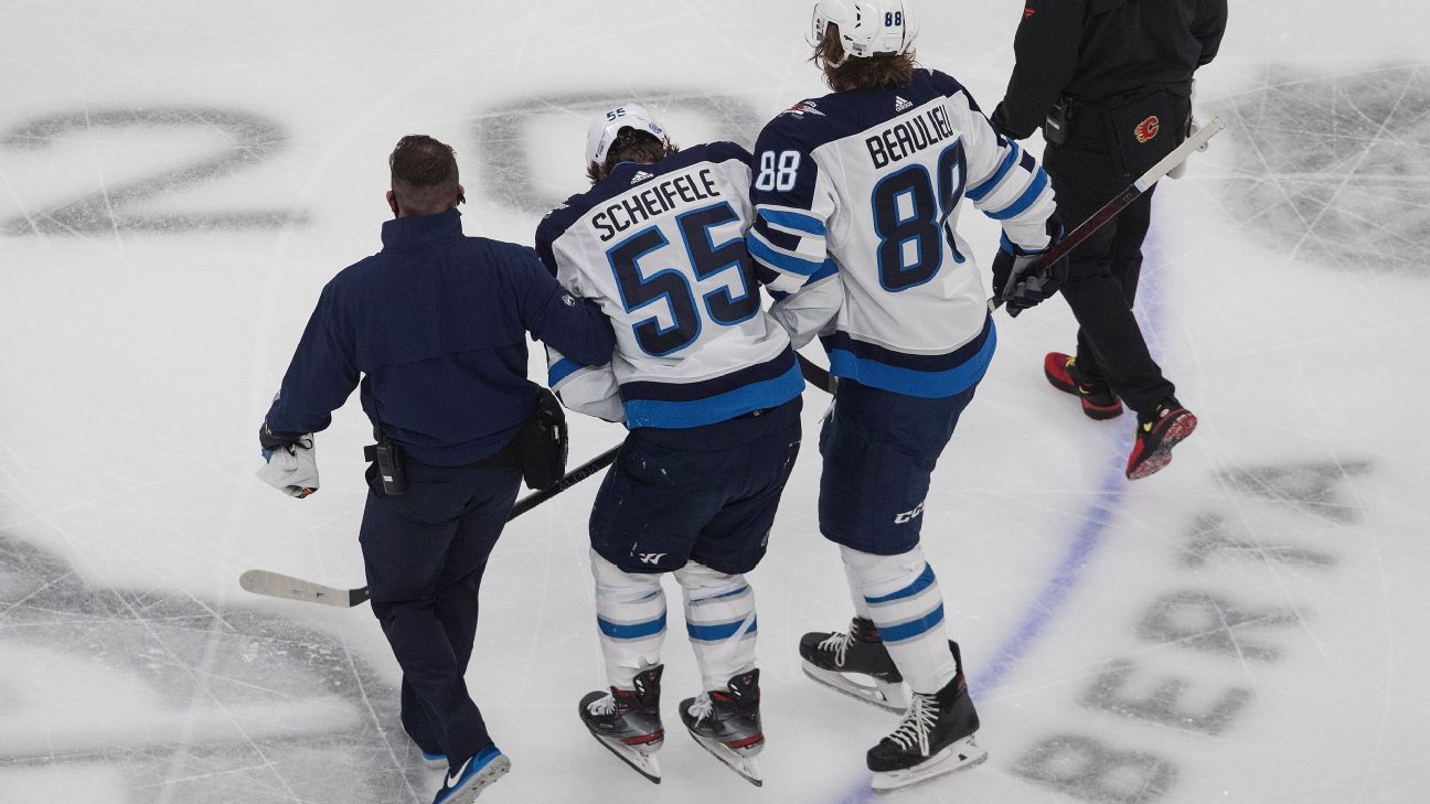 NHL profile photo on Winnipeg Jets player Mark Scheifele at a game