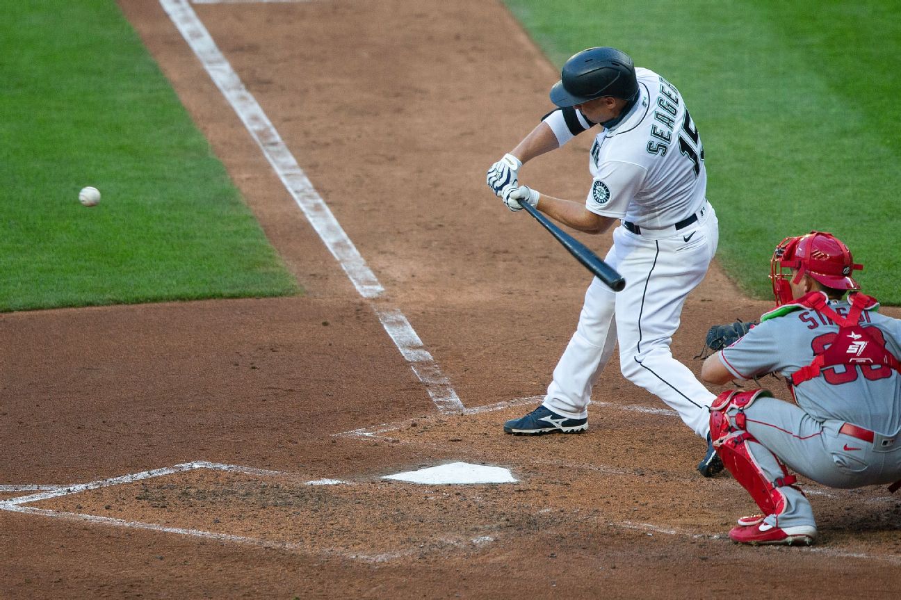 Seager retires after 11-year career with Mariners
