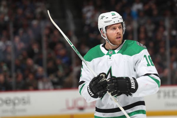 Stars’ Pavelski helped off after hit by Dumba