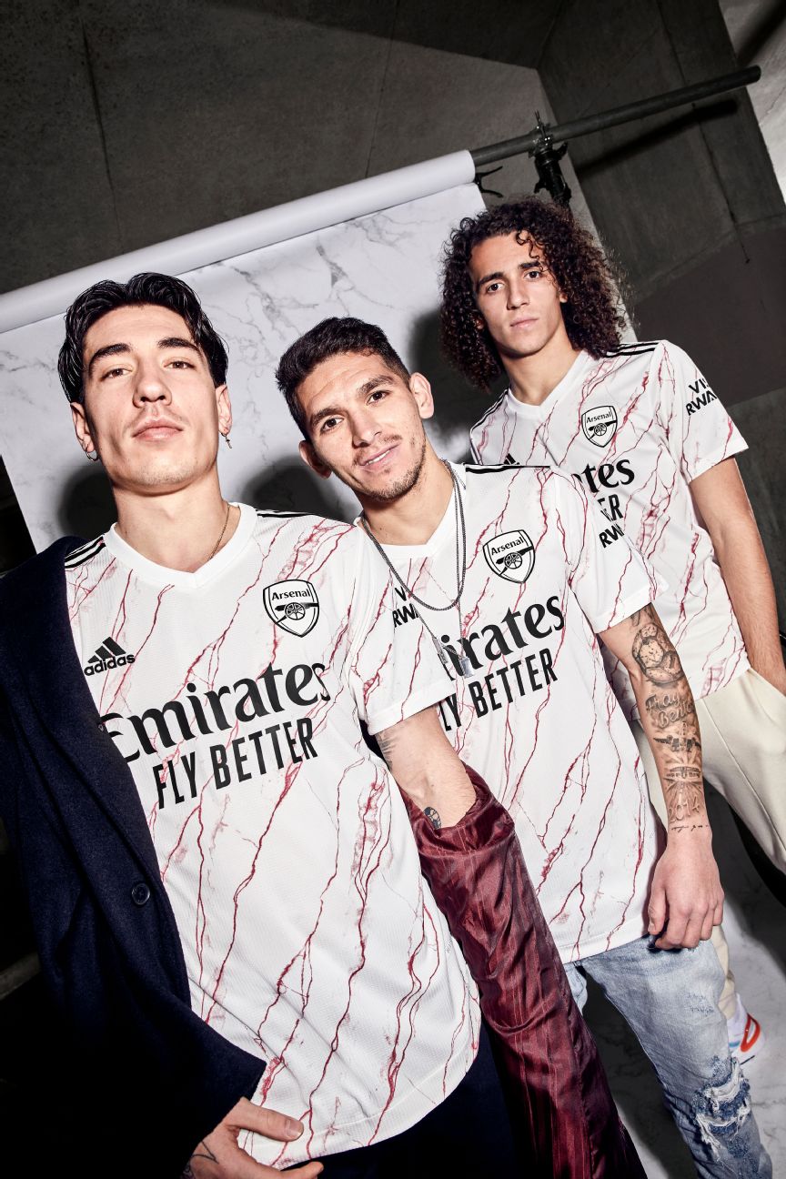 arsenal jersey launch