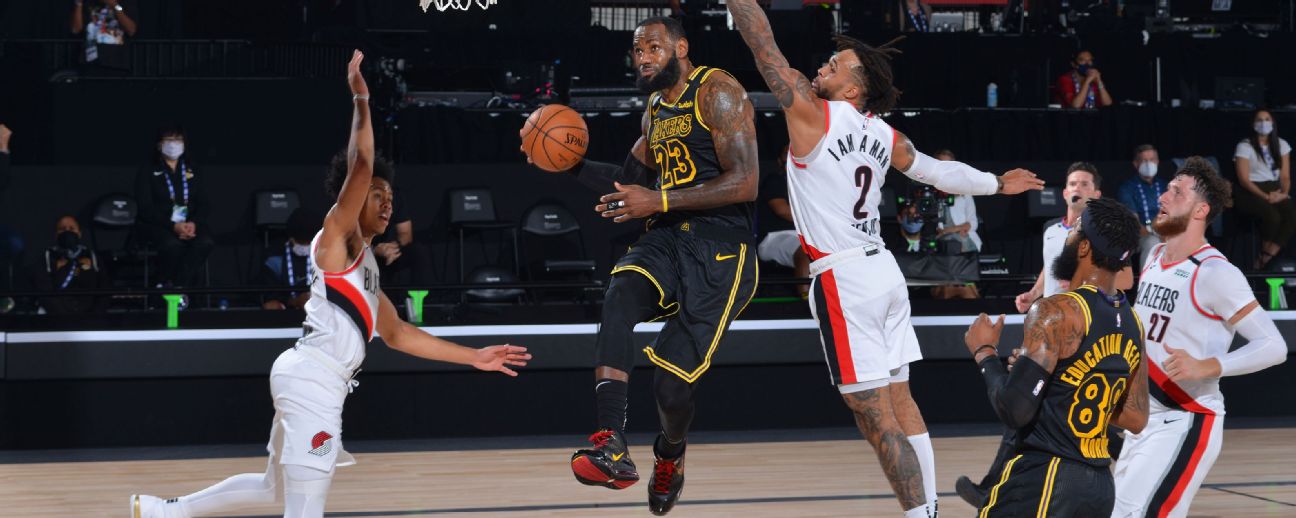 Follow live: Lakers look to close out series in Game 5 against Lillard-less Blazers
