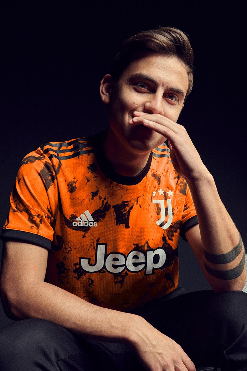 Ronaldo third jersey store juventus