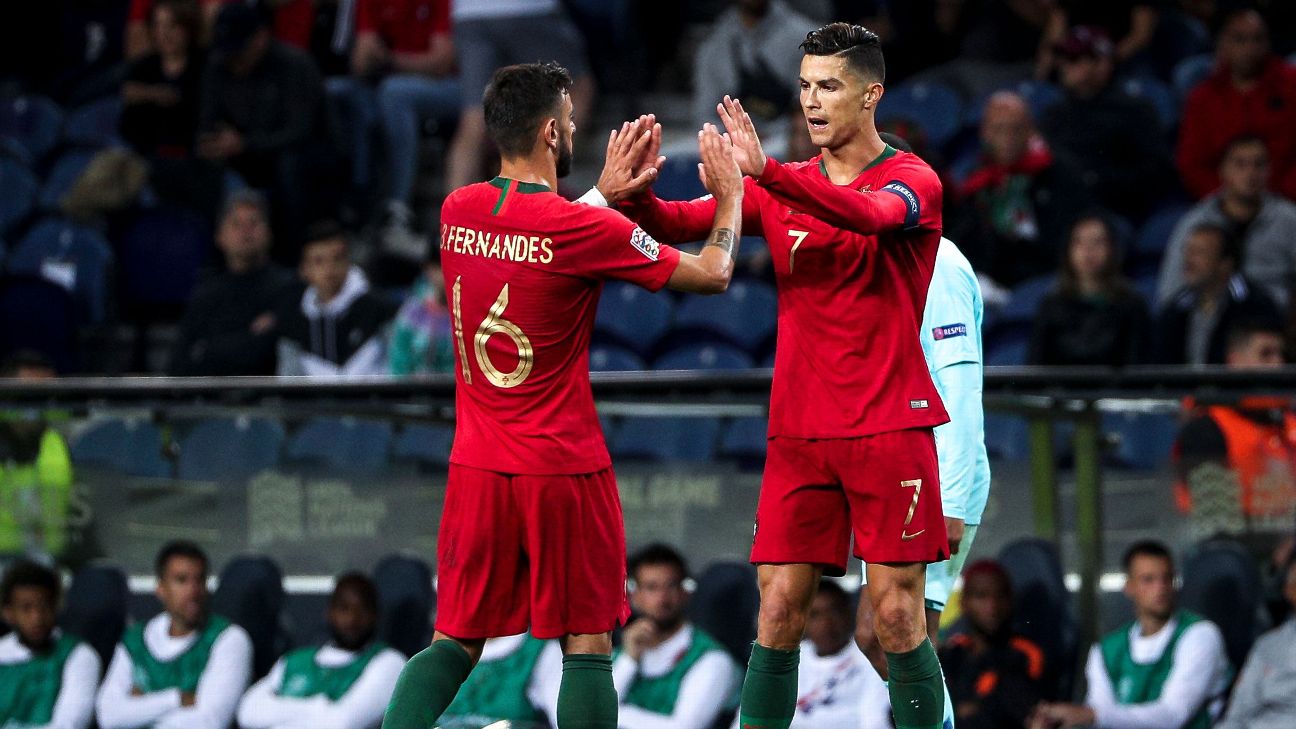 Cristiano Ronaldo: Did Portugal star wrongly claim goal at 2022 World Cup  or did he touch Bruno Fernandes cross? - Eurosport