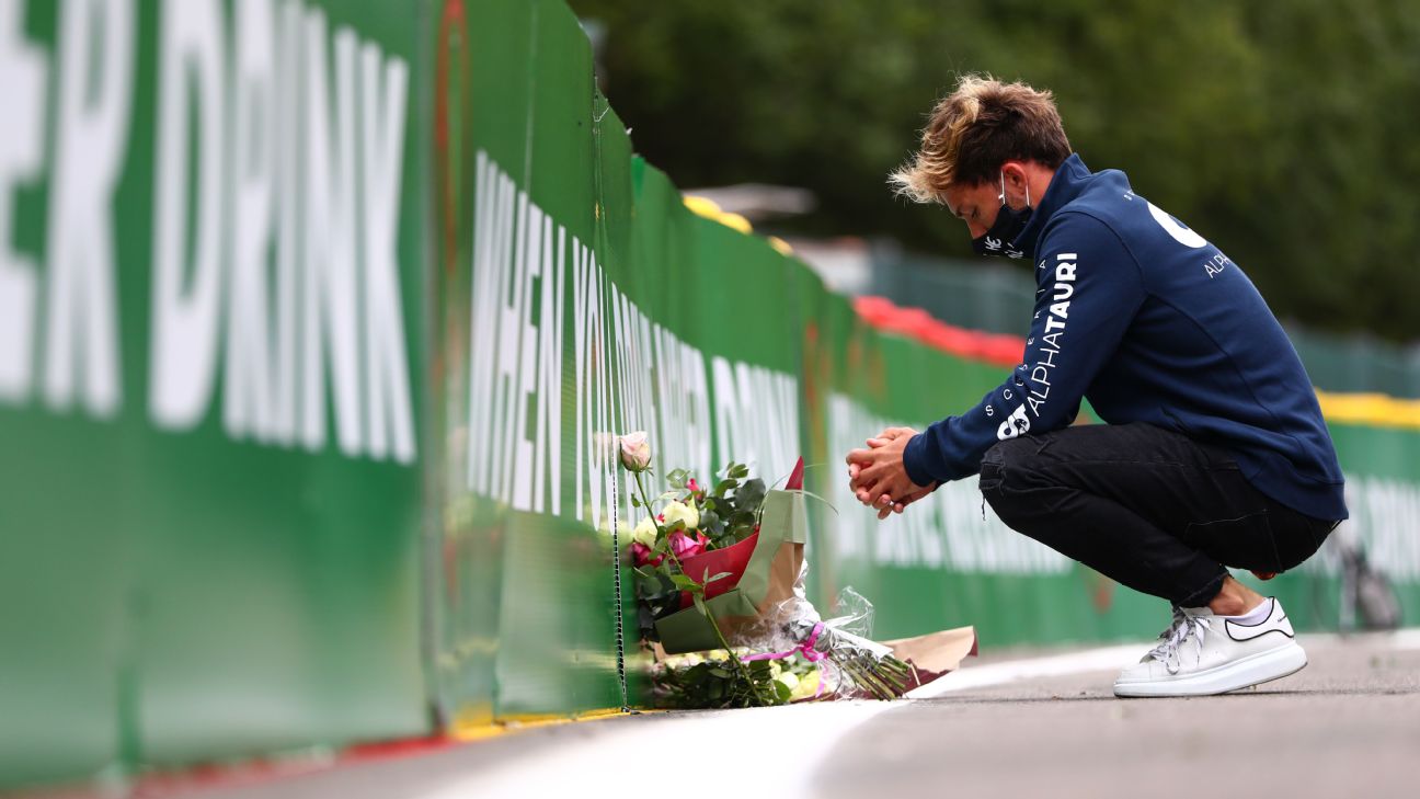 My feet faster than your car - Pierre Gasly receives memorable